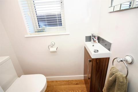 1 Cornwall Drive, Long Eaton, Nottingham, NG10 2GR