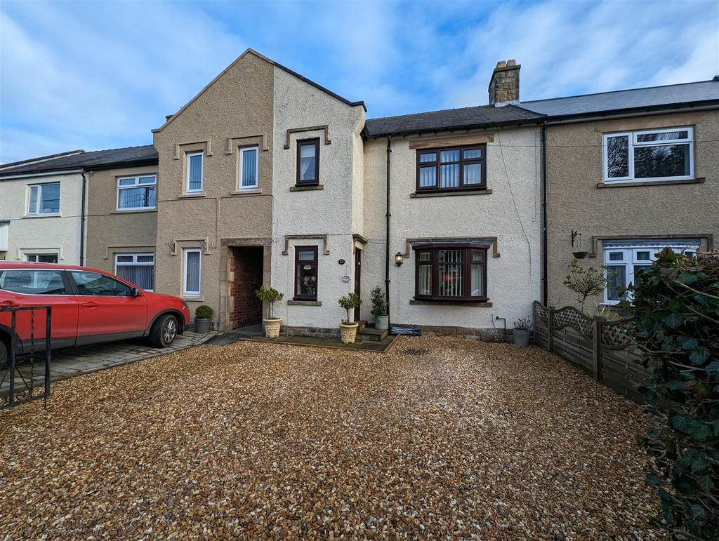 Sudburn Avenue, Staindrop, Darlington 3 bed semidetached house for