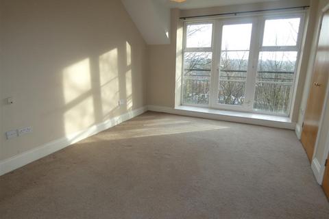 77 Caversham Place, Sutton Coldfield, B73 6HW