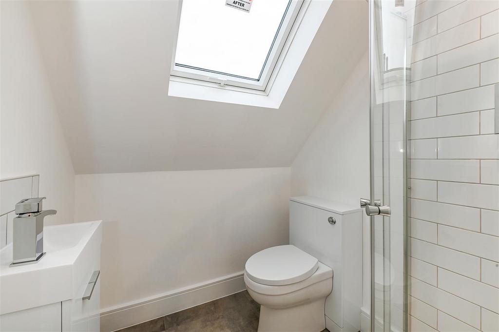 1st Floor Shower