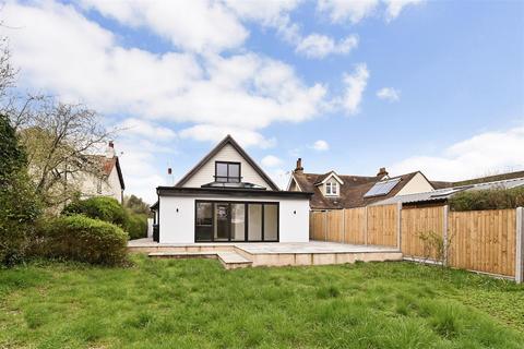 59 Downview Road, Barnham, Bognor Regis, PO22 0EF