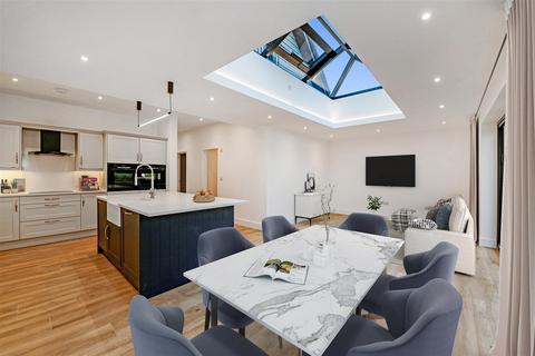 59 Downview Road, Barnham, Bognor Regis, PO22 0EF