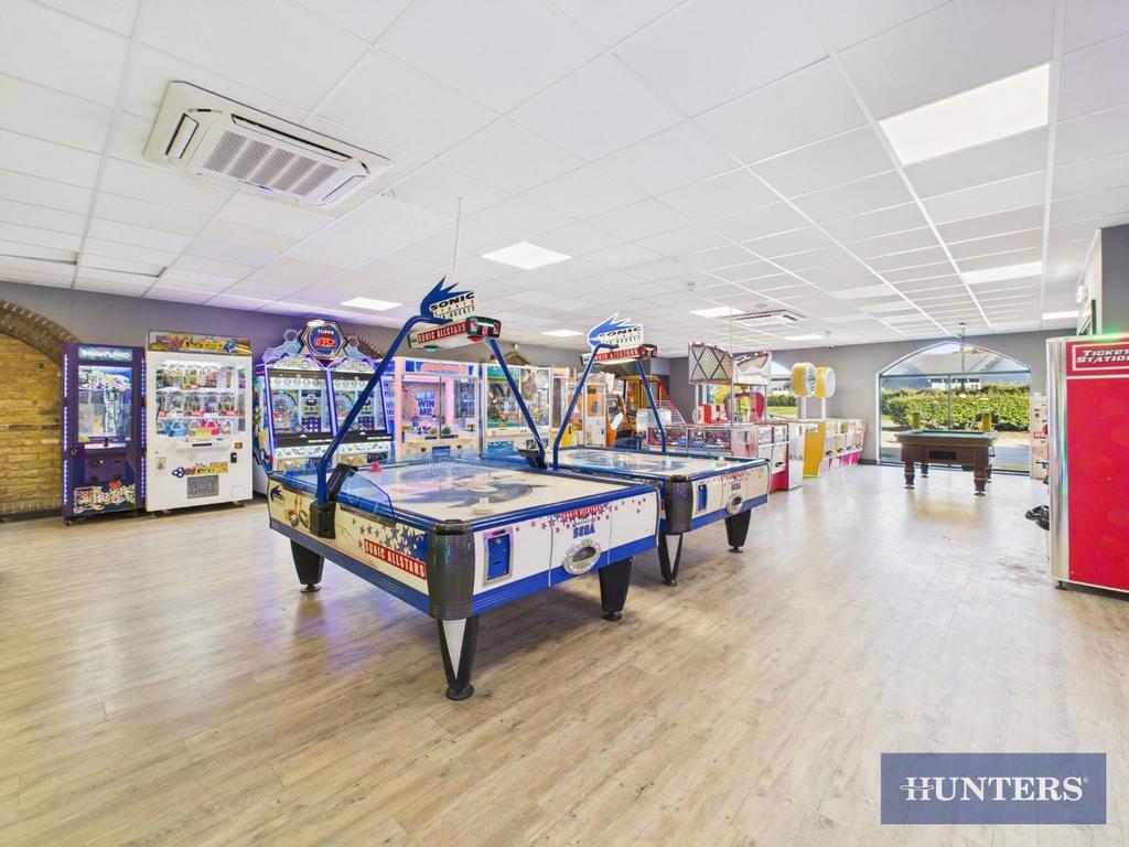 Resort Arcades