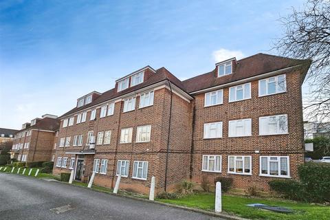 2 bedroom flat for sale, High Road, North Finchley, London