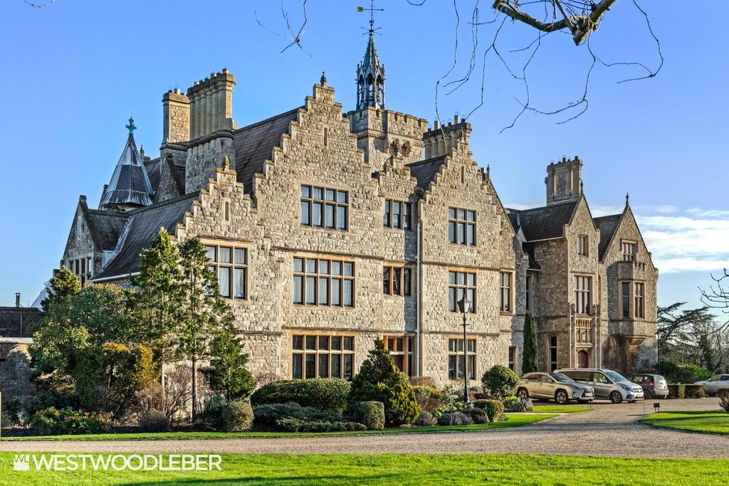 Gilston Park House, Gilston CM20 3 bed flat for sale £775,000