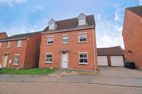 4 bedroom house for sale, Morning Star Road, Daventry