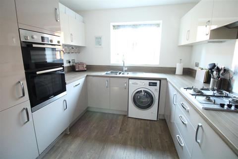 4 Buildwas Close, Daventry, NN11 2PF