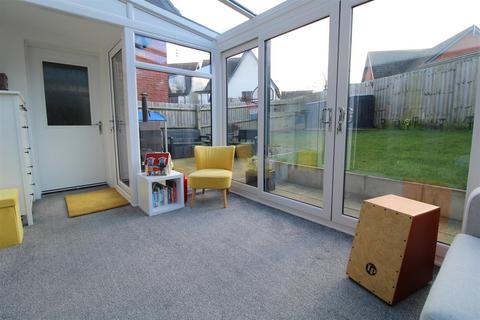 4 Buildwas Close, Daventry, NN11 2PF