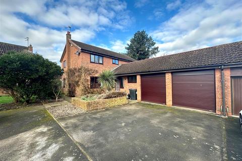 5 bedroom house to rent, Pasture Close, Skelton, York
