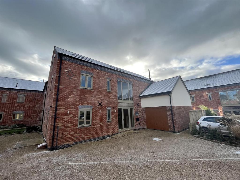 Tilston Road, Malpas 5 bed house for sale £735,000