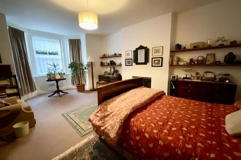 4 bedroom block of apartments for sale - Esplanade Gardens, Scarborough