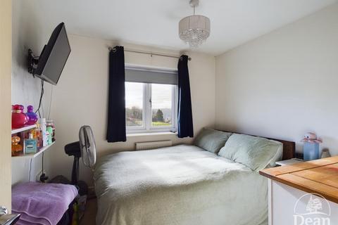 3 bedroom semi-detached house for sale, Sneyd Wood Road, Cinderford