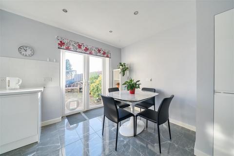 48 Keysoe Road, Thurleigh, Bedford, MK44 2DZ