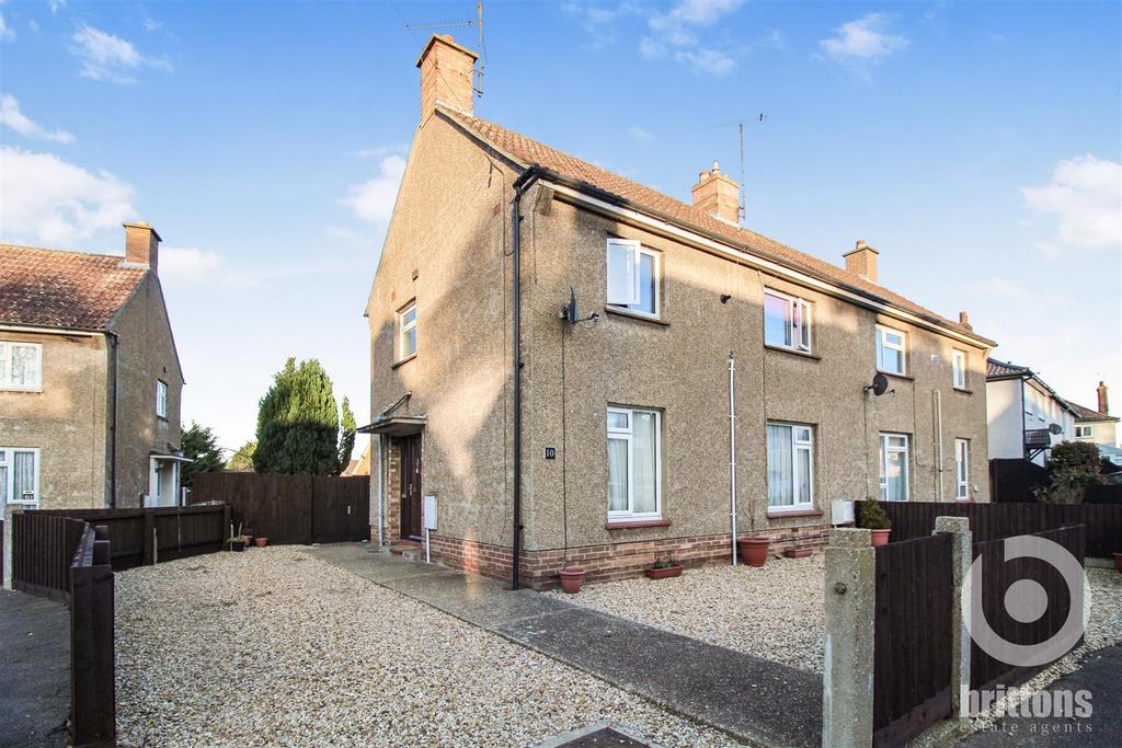 Kempe Road, West Lynn 3 bed semidetached house £190,000