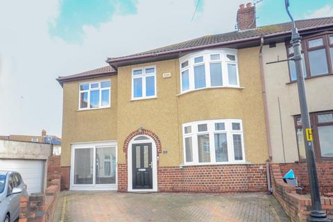 14 Embassy Walk, Bristol, BS5 7EA