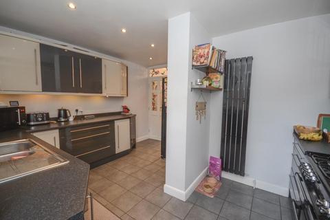 14 Embassy Walk, Bristol, BS5 7EA