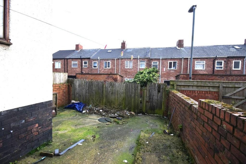 Rear Courtyard