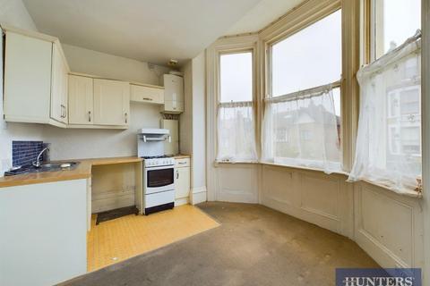 1 bedroom flat for sale, West Street, Scarborough