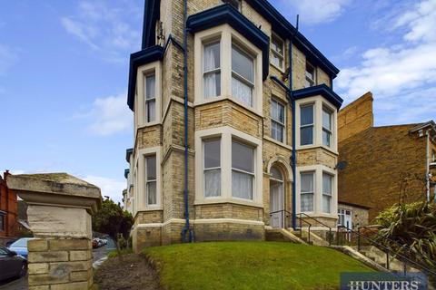 1 bedroom flat for sale, West Street, Scarborough