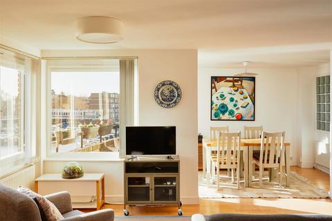 30, Julius Court Justin Close, Brentford, TW8 8QH