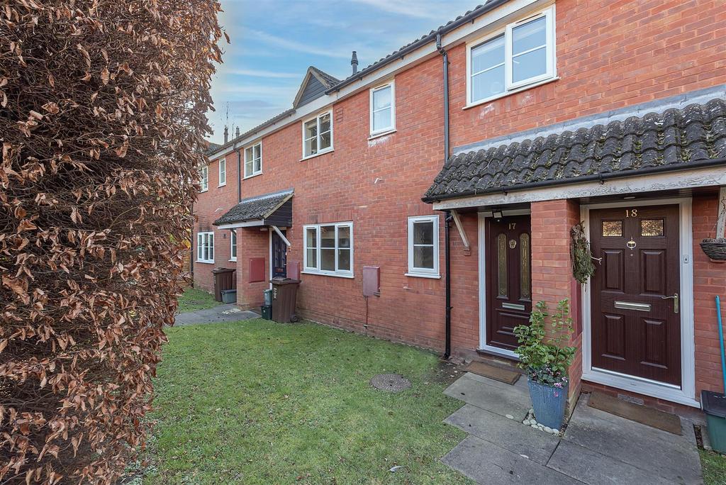 Copper Beeches, Milton Road, Harpenden 2 bed for sale £369,995