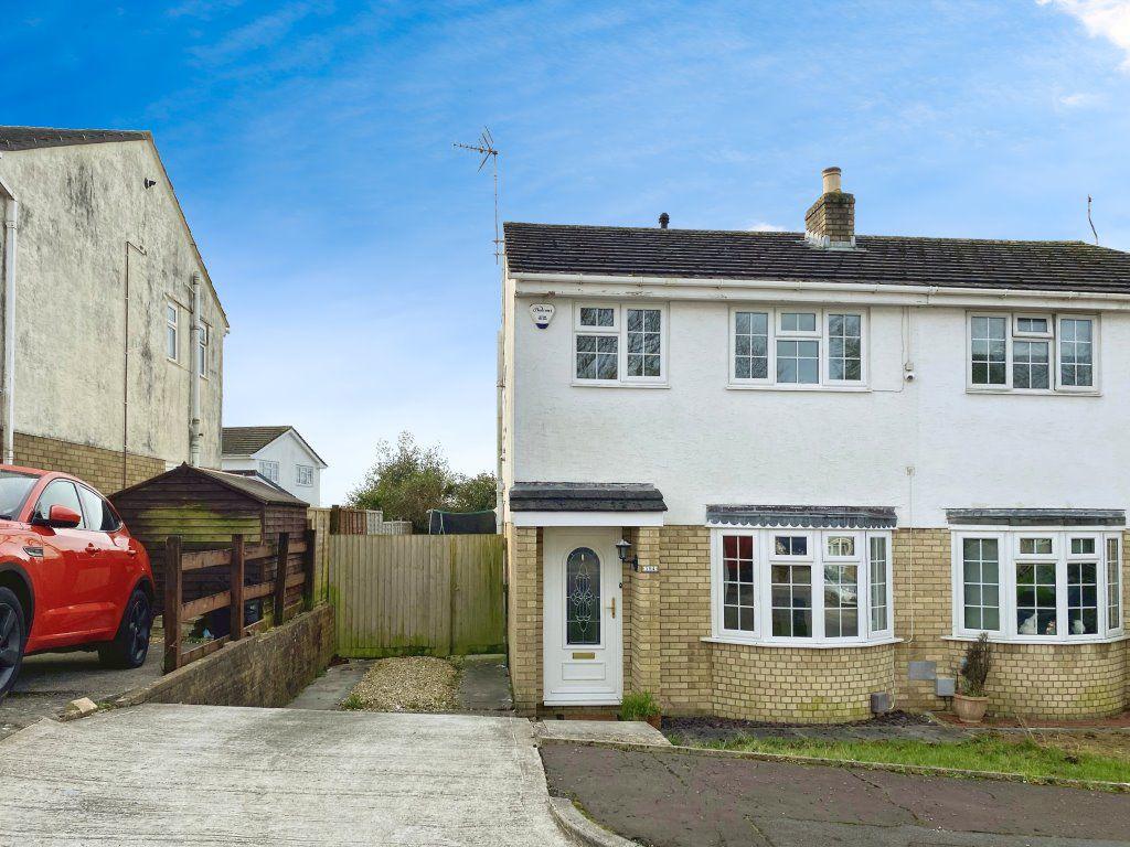 Highfields, Brackla, Bridgend, CF31 2PE 3 bed house £950 pcm (£219 pw)