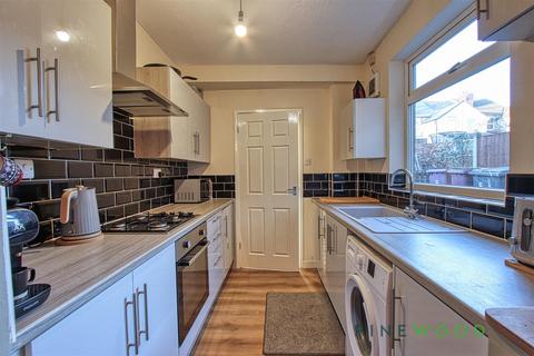 3 bedroom semi-detached house for sale, Queen Street, Worksop S80