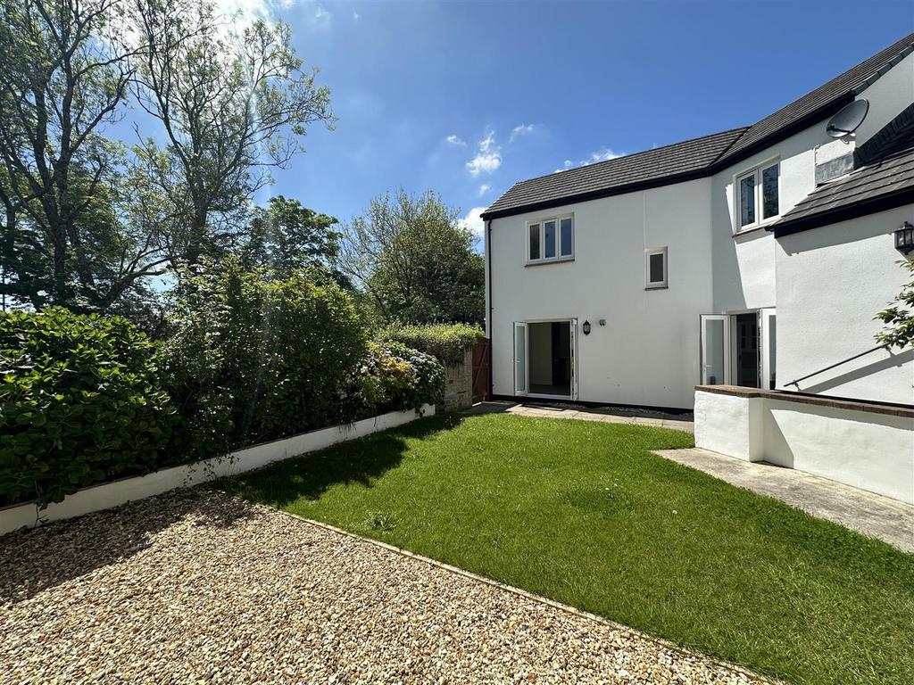 Hugos Mill, Truro 3 bed link detached house for sale £365,000