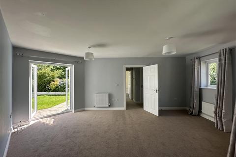 5 Hugos Mill, Truro, TR1 3FP
