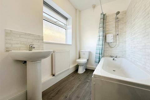 14 16th Avenue, Hull, HU6 9JP