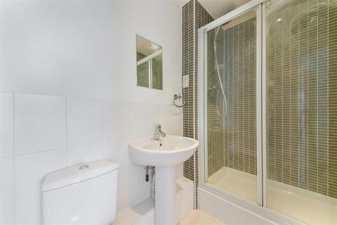 2 bedroom apartment for sale, Carmichael Avenue, Ingress Park, Greenhithe