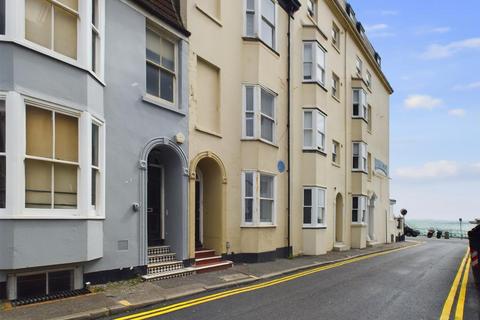 1 bedroom terraced house to rent, Camelford Street, Brighton