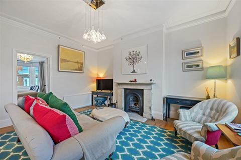 1 bedroom flat for sale, Blythe Road, London W14