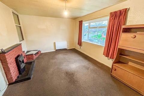 2 bedroom flat for sale, Brookfield Estate, Weston Rhyn