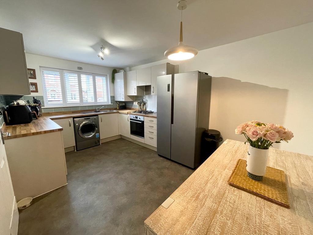 Kitchen diner