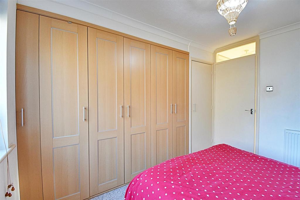 Bedroom 1 2.jpg