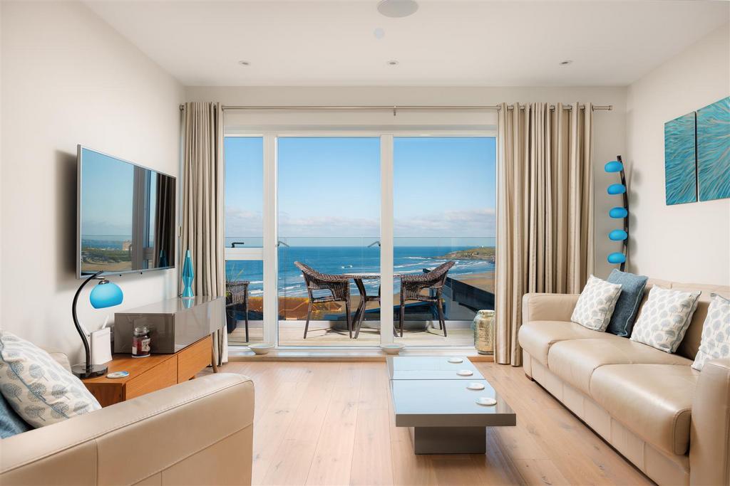 Pentire Newquay North Cornwall 2 bed flat for sale £595,000
