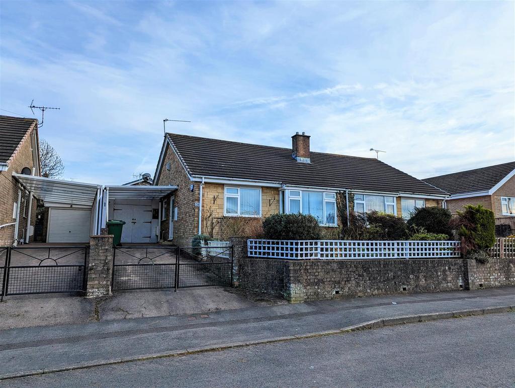 Bells Place, Coleford GL16 2 bed semidetached bungalow for sale £235,000