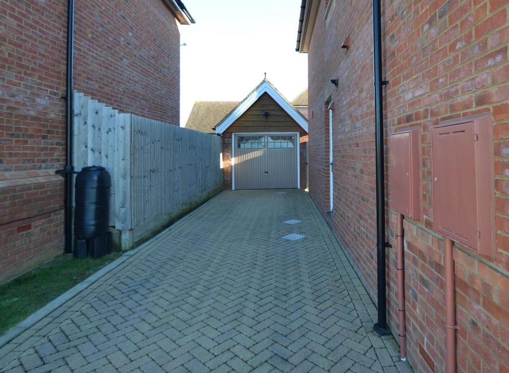 Garage.JPG