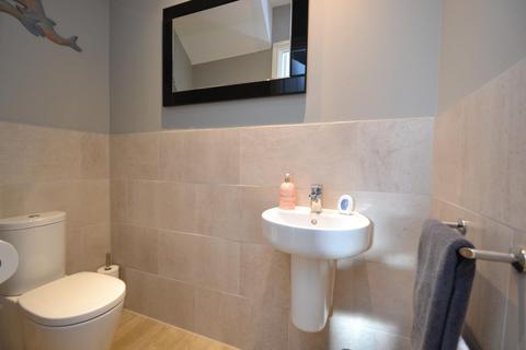 12 Bishop Way, Buntingford, SG9 9SL