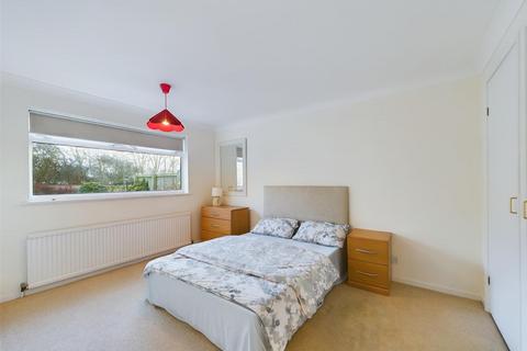 14 Chestnut Close, Bridlington, YO16 6YT