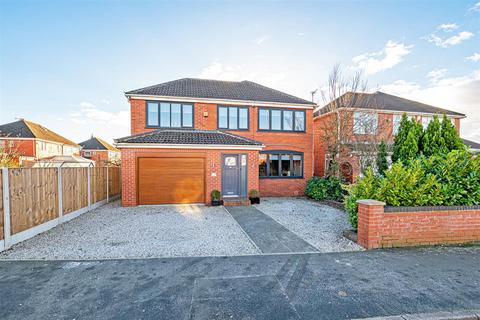 5 bedroom detached house for sale, Park Road, Great Sankey, Warrington