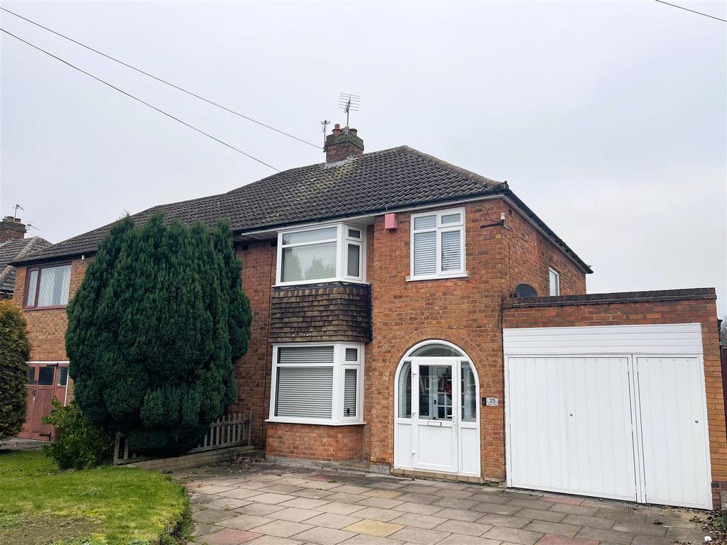 Merevale Road, Solihull 3 bed semidetached house for sale £375,000