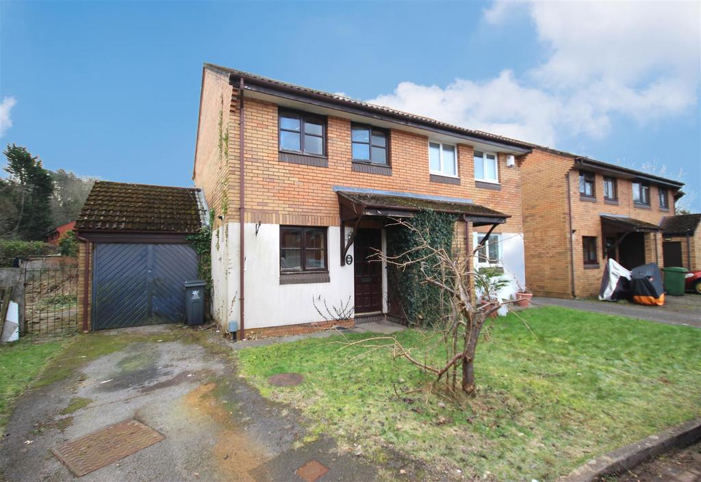Penydarren Drive, Cardiff 2 bed terraced house for sale £200,000
