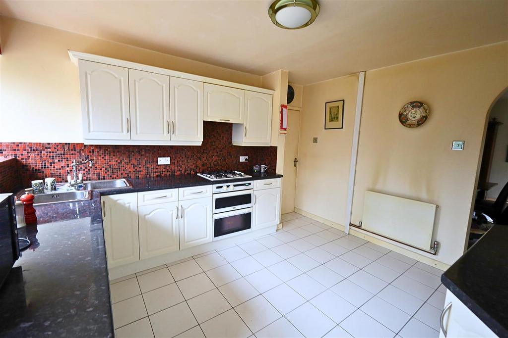 Kitchen/ breakfast room