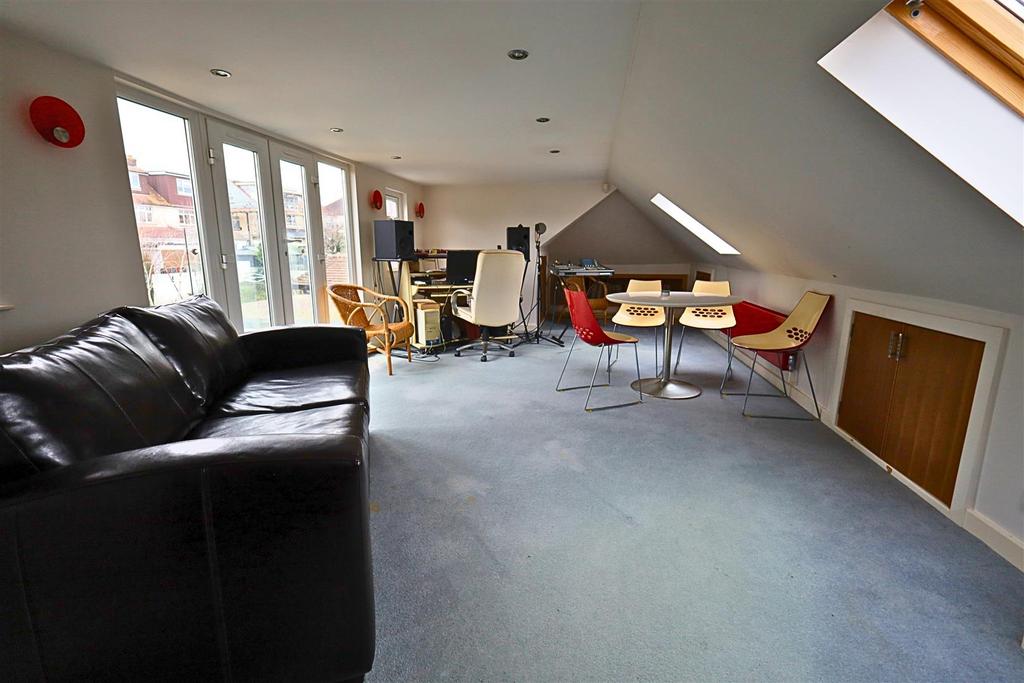 Reception room 1