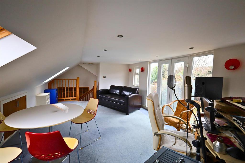 Reception room 1