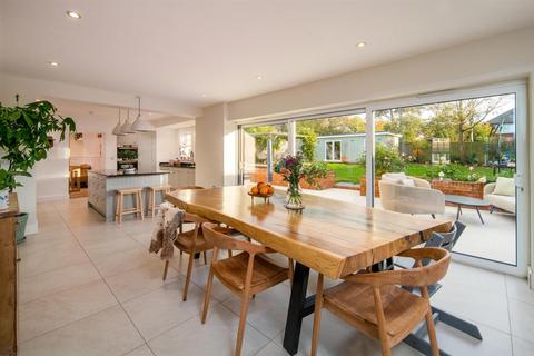 5 bedroom house for sale, Gurnard, Isle of Wight