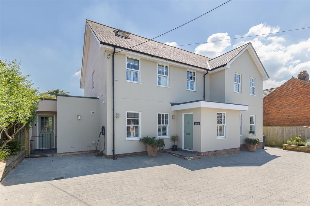 Gurnard, Isle of Wight 5 bed house - £1,150,000