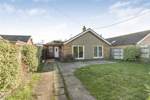 3 bedroom detached bungalow for sale, Shirburn Road, Watlington